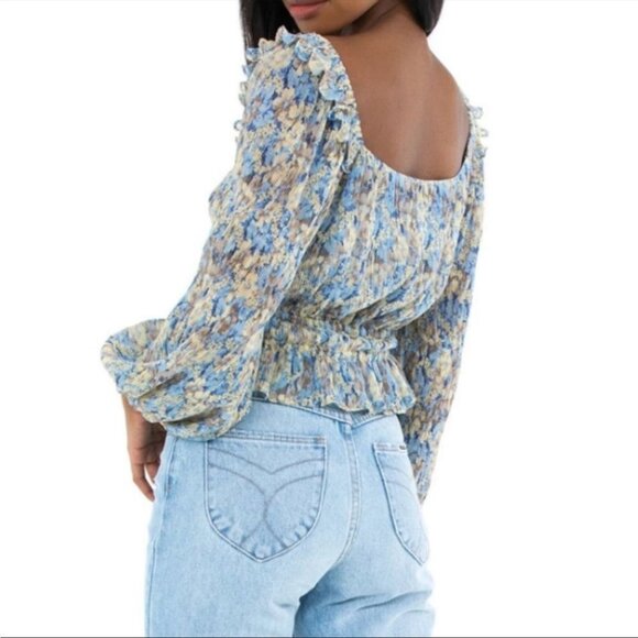 ASTR The Label  Elva Floral Long Ruffle Sleeve Square Neck Blue Taupe blouse LG - Picture 2 of 16